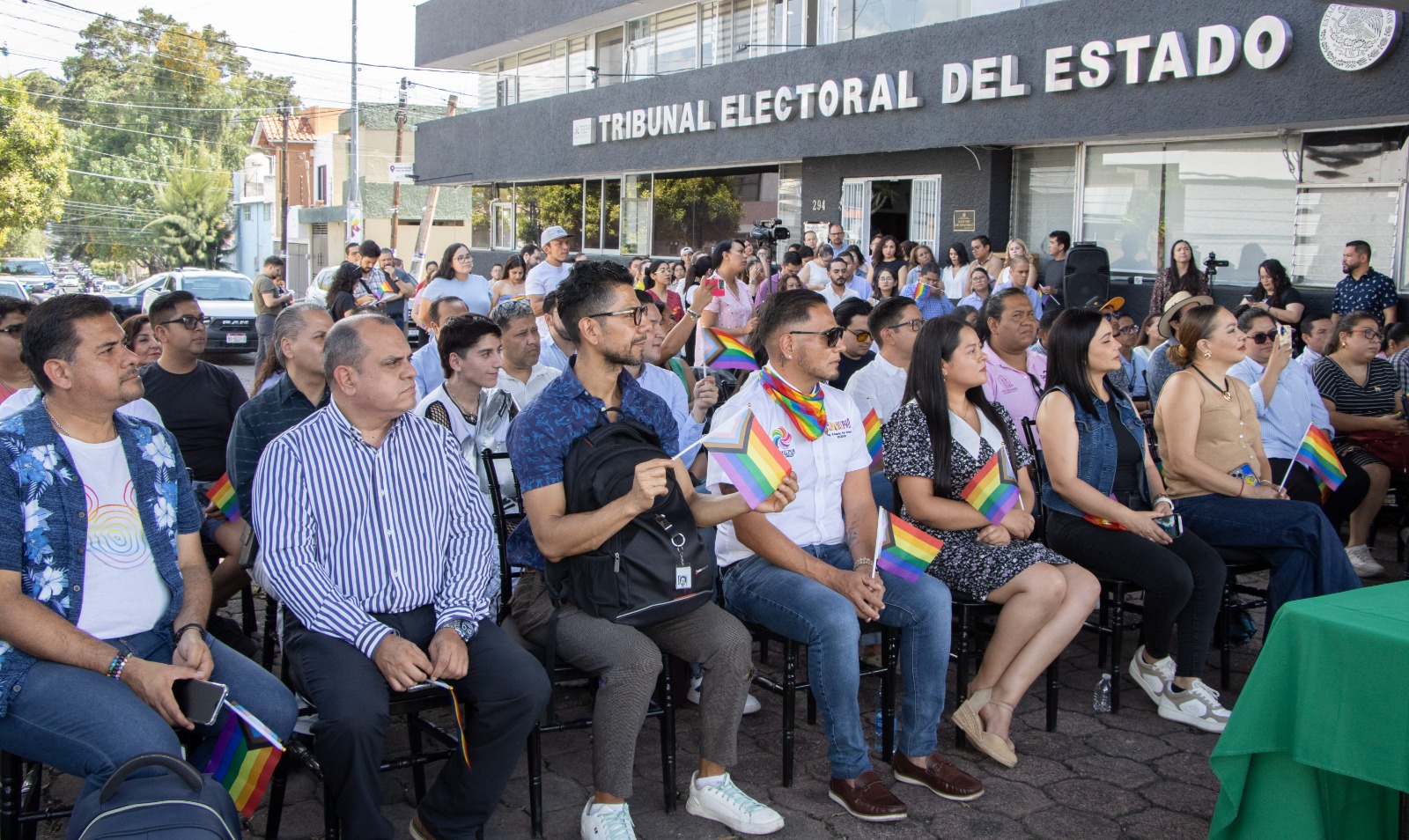 TEEMICH coloca bandera del Orgullo de la Diversidad Sexual 🏳️🌈🏳️🌈🏳️🌈