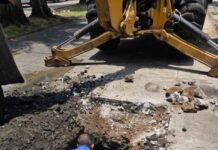 Adolfo Torres coordina trabajos de rehabilitación sanitaria en boulevard de Las Primaveras